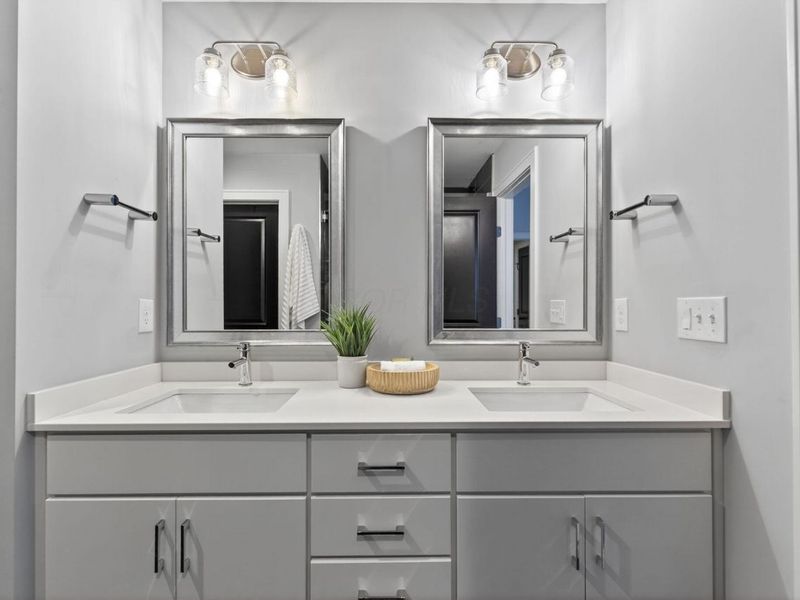 1239 Cromartie Lane, Columbus, OH 43201 Photo 36