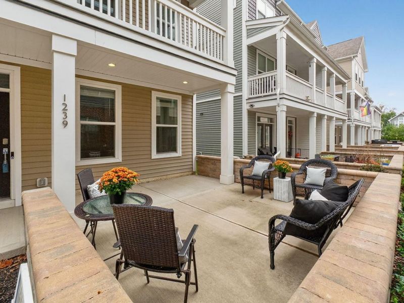 1239 Cromartie Lane, Columbus, OH 43201 Photo 5