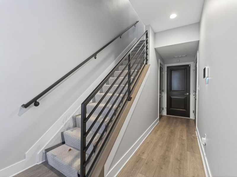 1239 Cromartie Lane, Columbus, OH 43201 Photo 7