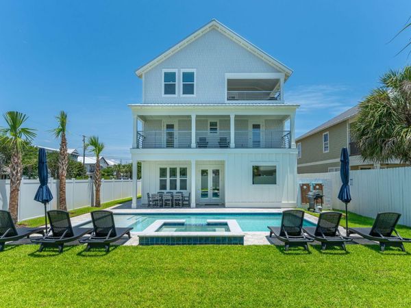 4550 Luke Avenue, Destin, FL 32541
