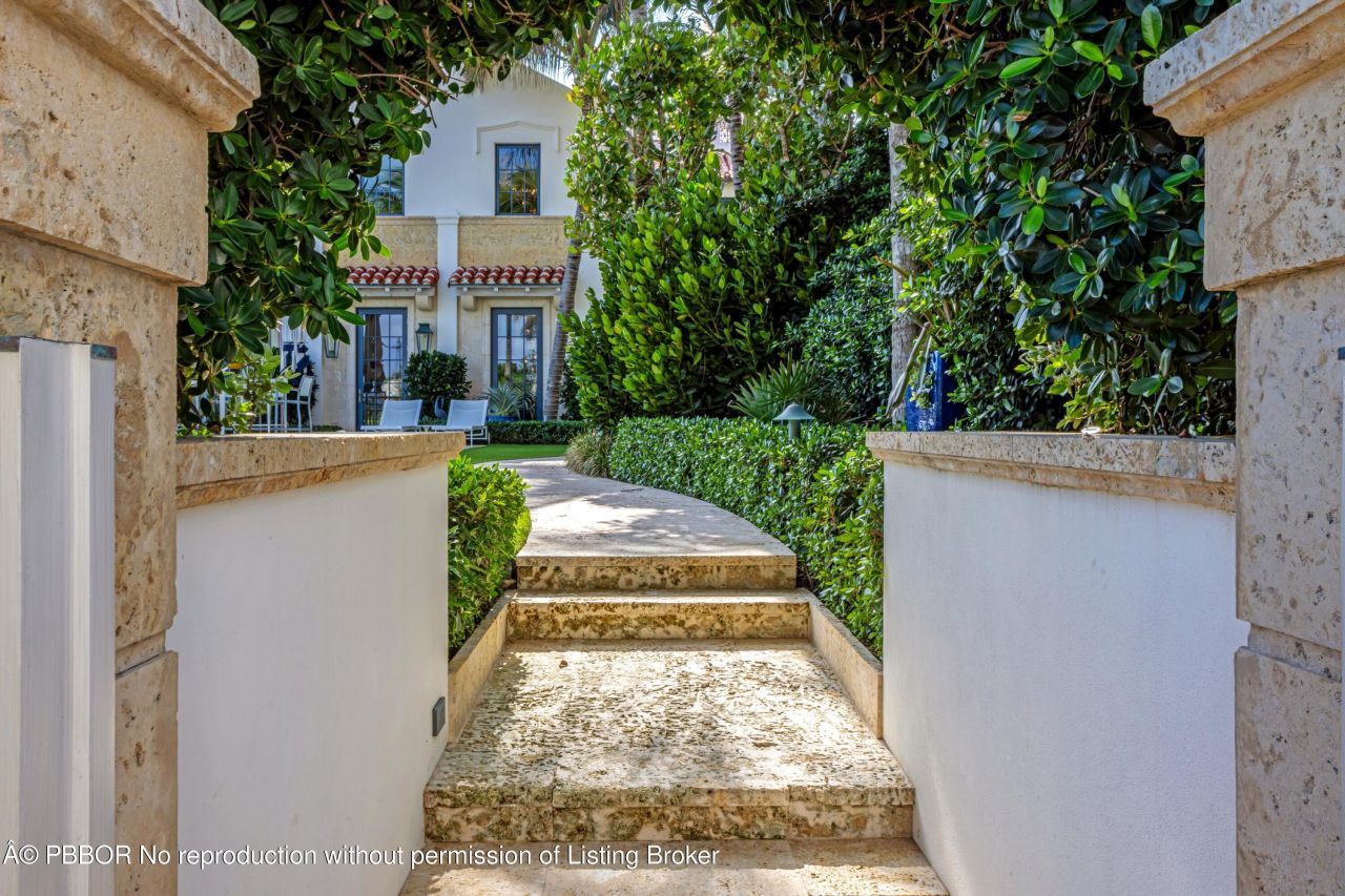 456 S Ocean Boulevard, Unit 1, Palm Beach, FL 33480 Photo