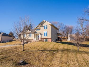 56274 GRANDE OAK Lane, GLENWOOD, IA 51534