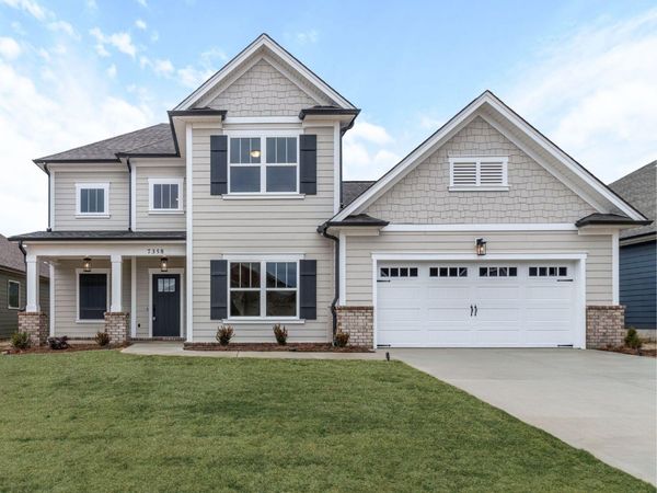 8930 Knolling Loop , Ooltewah, TN 37363