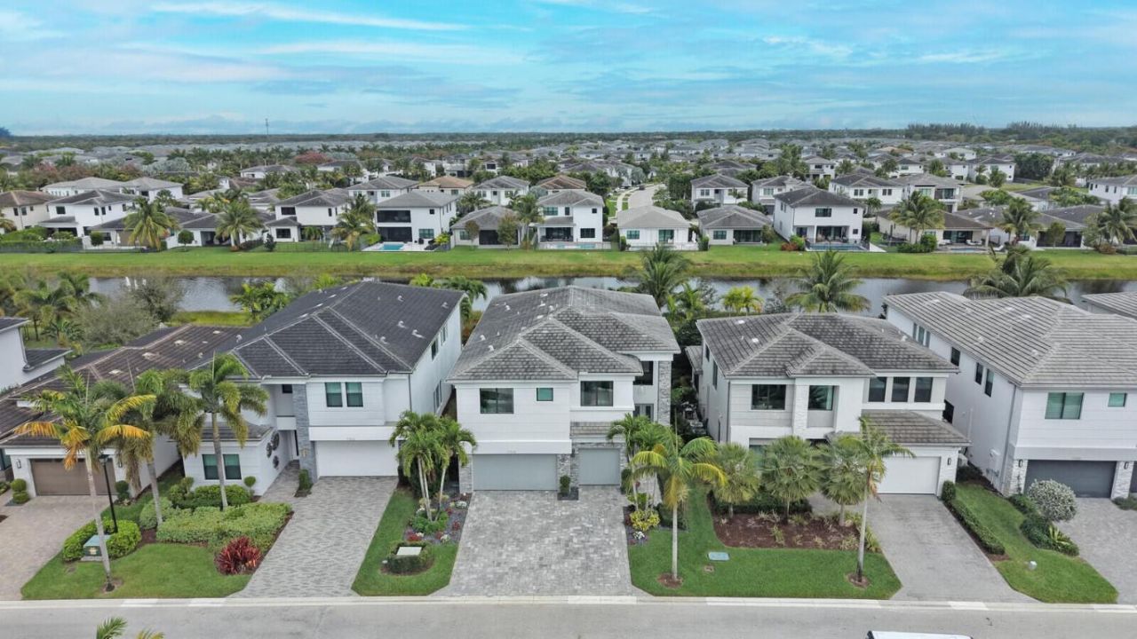 17318 Pagoda Palms Drive, Boca Raton, FL 33496 Photo