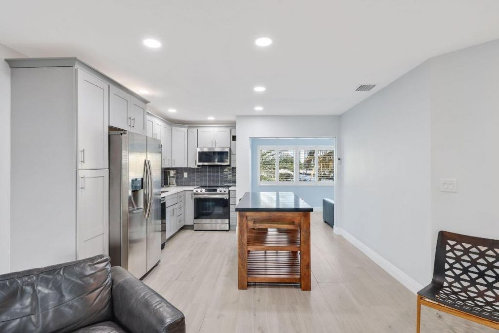 830 SE 22nd Avenue, Pompano Beach, FL 33062 Photo