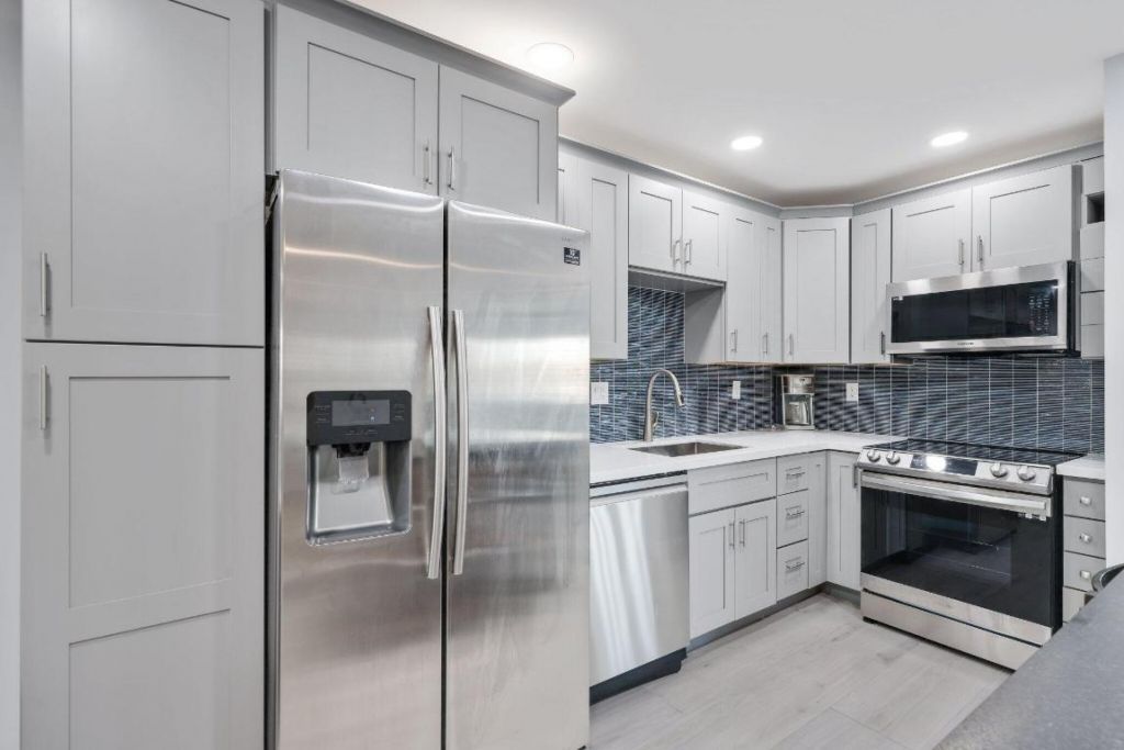 830 SE 22nd Avenue, Pompano Beach, FL 33062 Photo