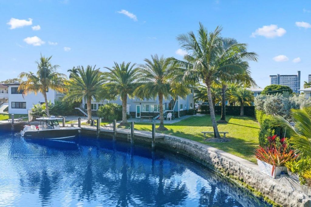 830 SE 22nd Avenue, Pompano Beach, FL 33062 Photo