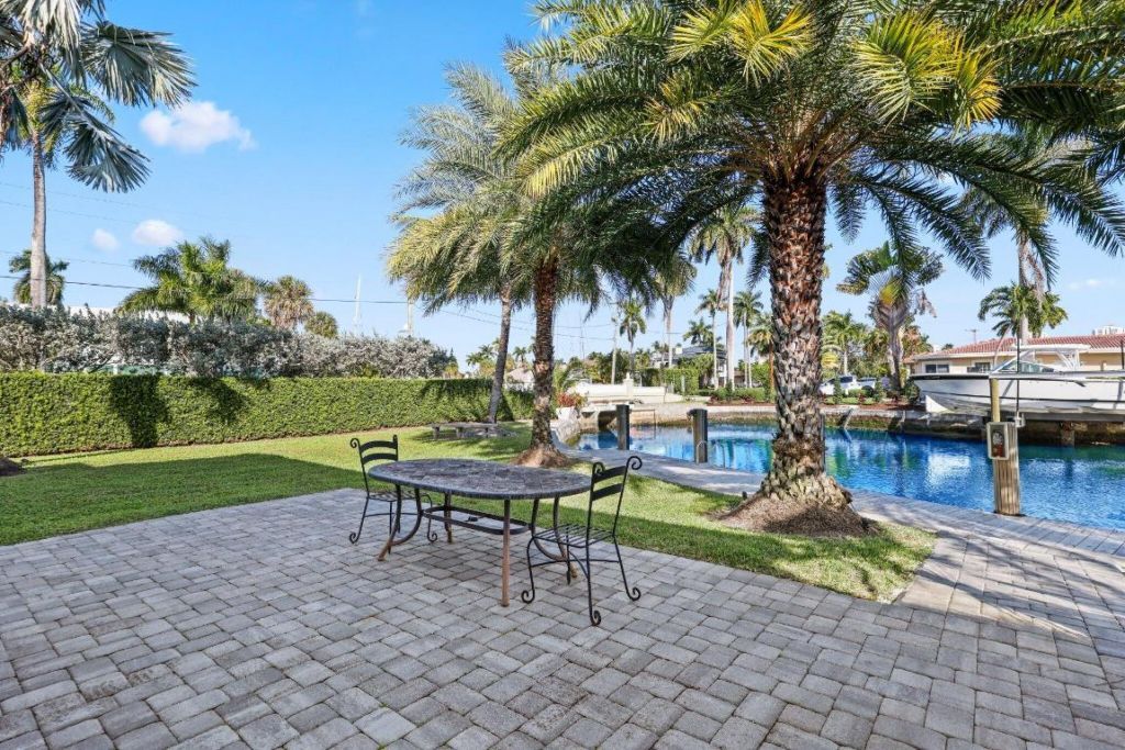 830 SE 22nd Avenue, Pompano Beach, FL 33062 Photo