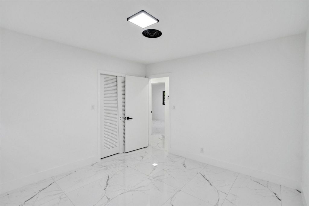 5840 SW 14th Street, Plantation, FL 33317 Photo