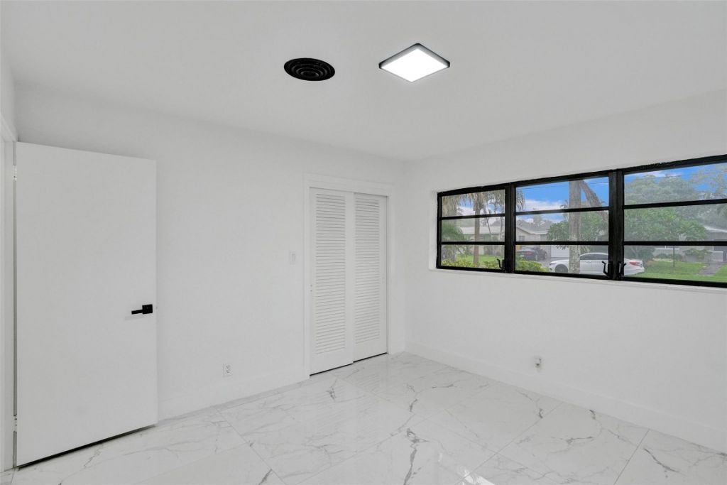 5840 SW 14th Street, Plantation, FL 33317 Photo