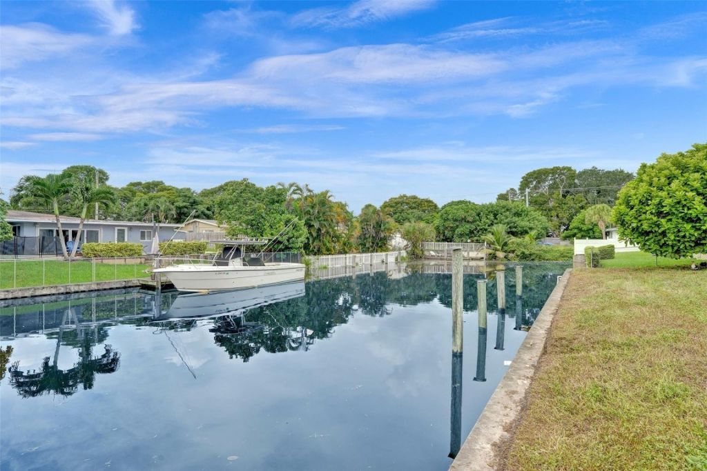 5840 SW 14th Street, Plantation, FL 33317 Photo