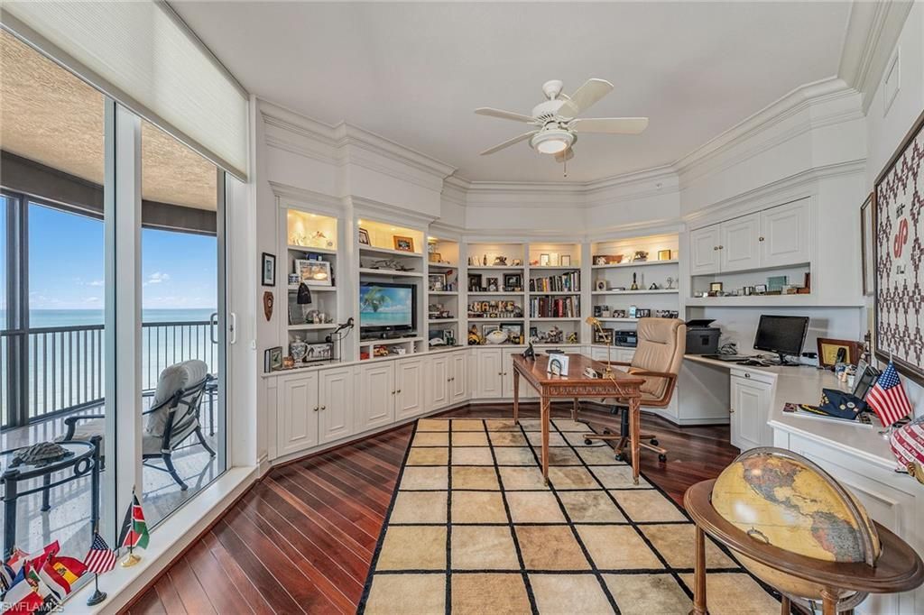 8477 Bay Colony Dr, Unit 902, Naples, FL 34108 Photo