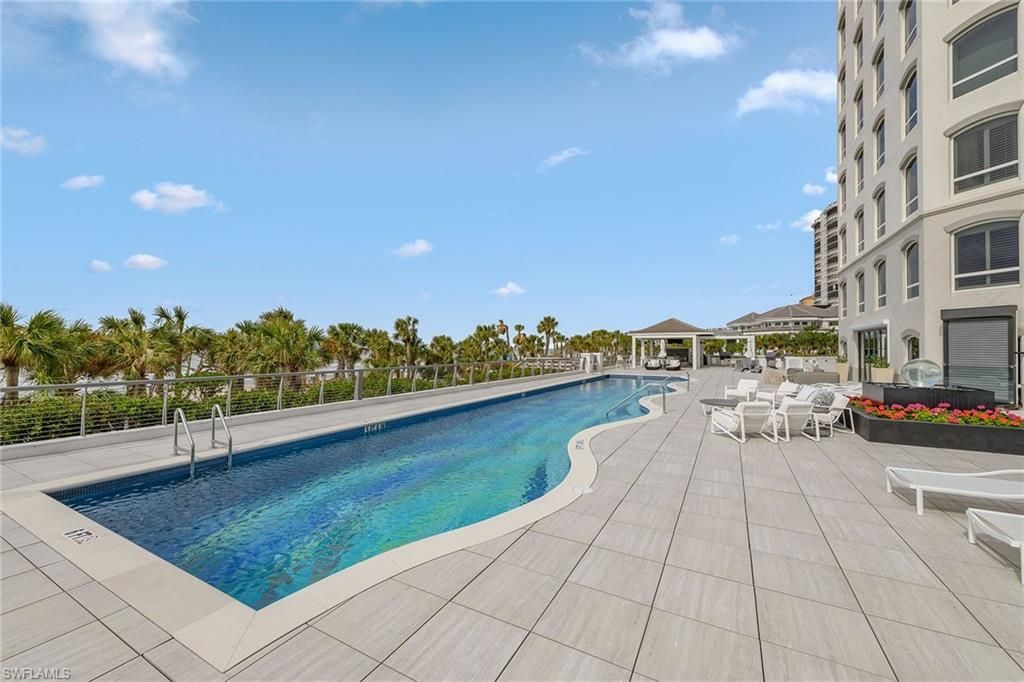 8477 Bay Colony Dr, Unit 902, Naples, FL 34108 Photo