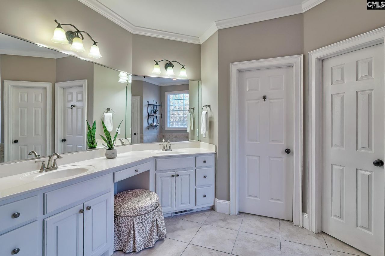 83 Redbay Road  Photo 25