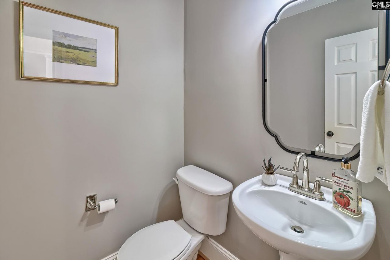 83 Redbay Road  Photo 29