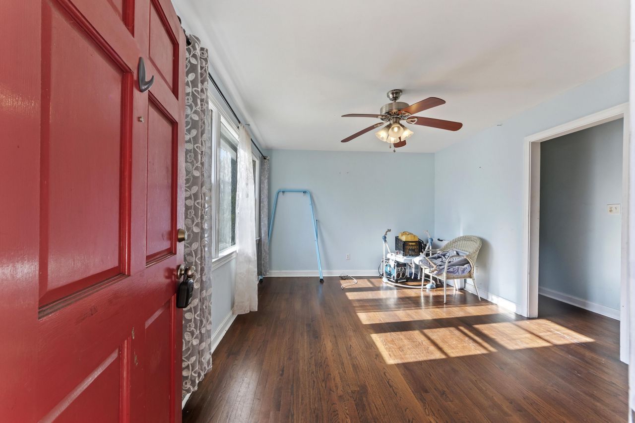 2736 Star Drive Photo 5