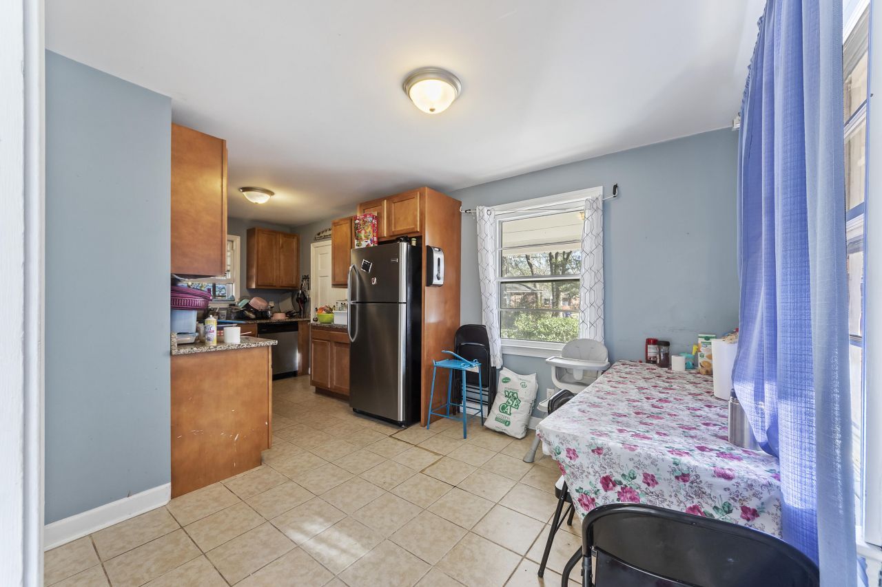 2736 Star Drive Photo 8