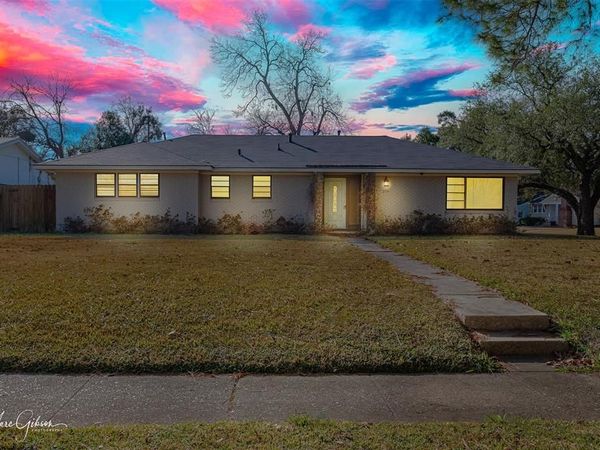 279 Bruce Avenue, Shreveport, LA 71105