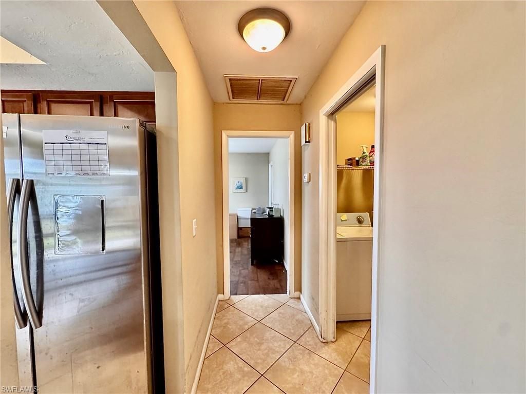 214 NE 9th Ct, Cape Coral, FL 33909 Photo