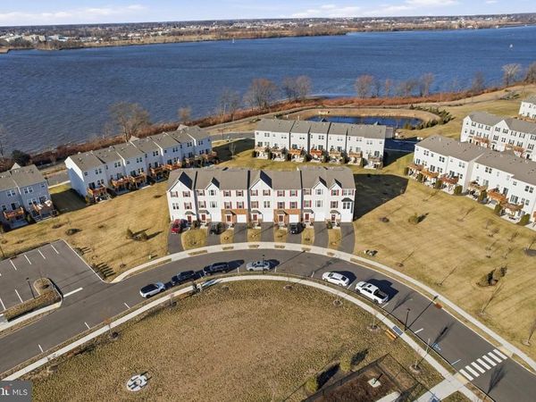 154 HELEN DRIVE, CINNAMINSON, NJ 08077