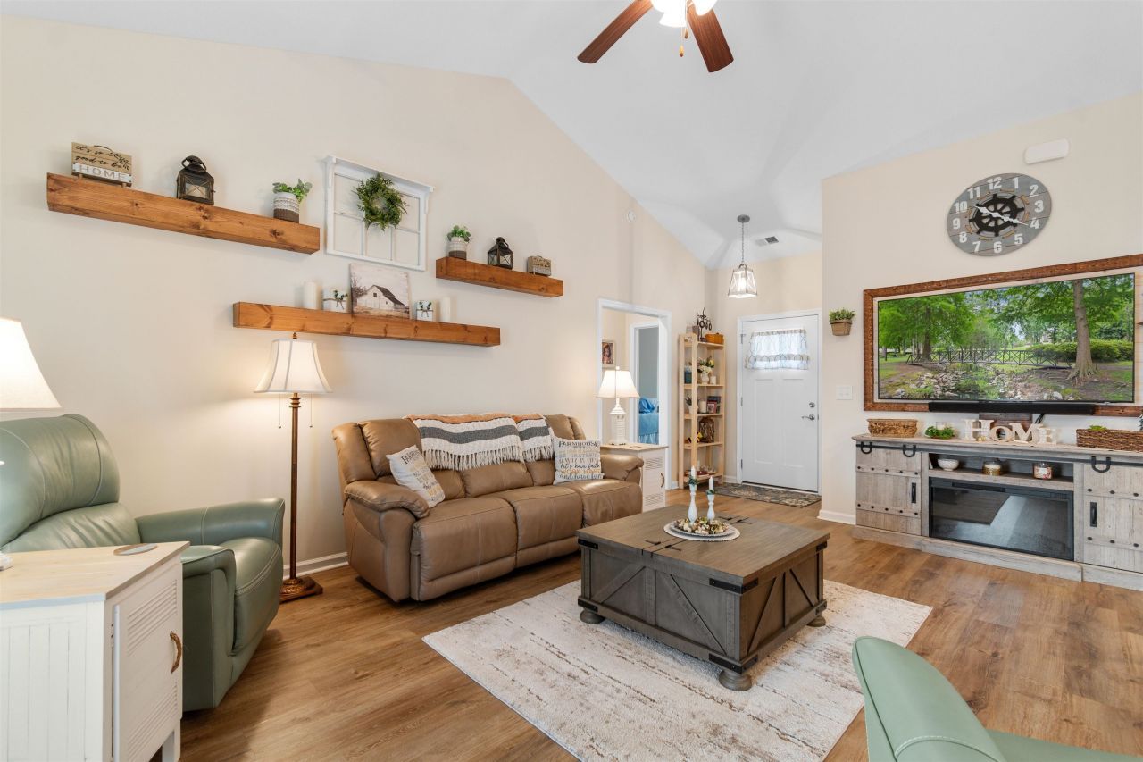 362 Shallow Cove Dr. Photo 13