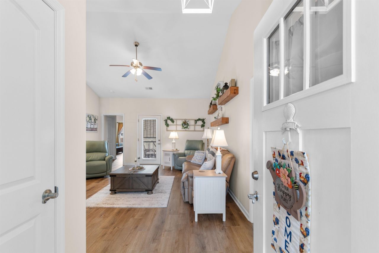 362 Shallow Cove Dr. Photo 5