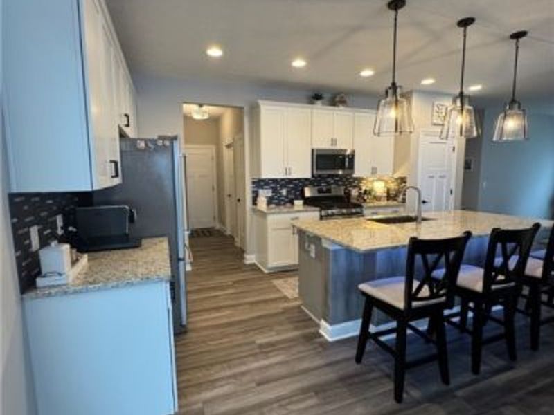 726 Cedar Crest Drive, Elyria, OH 44035 Photo 14