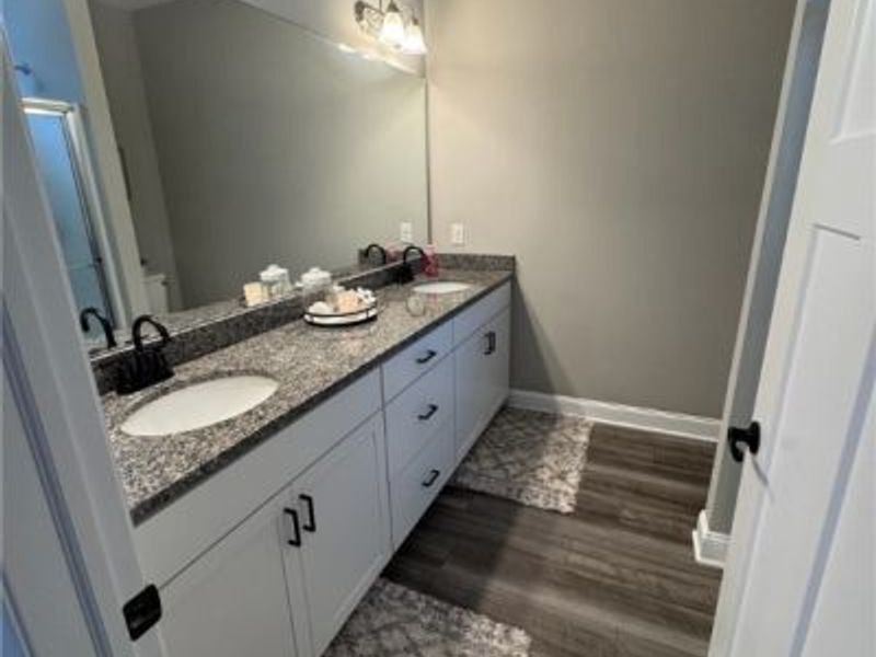 726 Cedar Crest Drive, Elyria, OH 44035 Photo 21