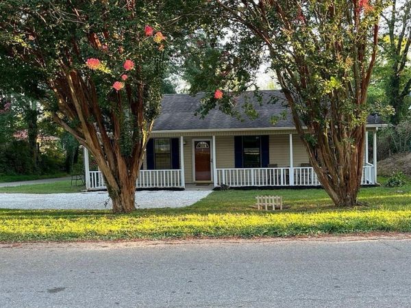 405 W 5th, Iuka, MS 38852