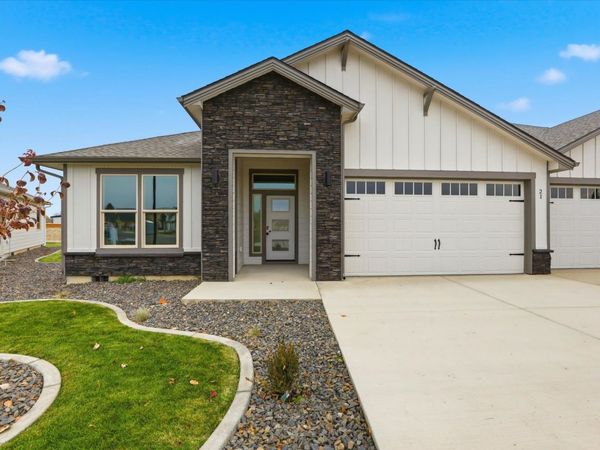 1109 - Unit 21 N Country Club Dr, Deer Park, WA 99006