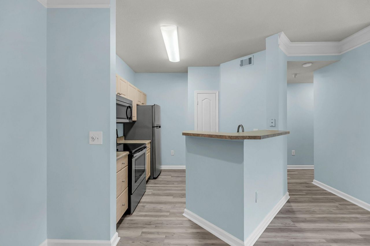 1300 Park West Boulevard Photo 7