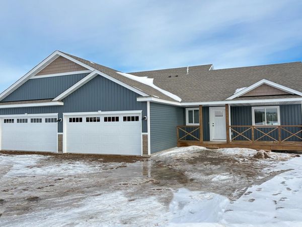 15592 100th Avenue, Milaca, MN 56353