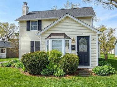 49 Hovey Street, Oxford Vlg, MI 48371