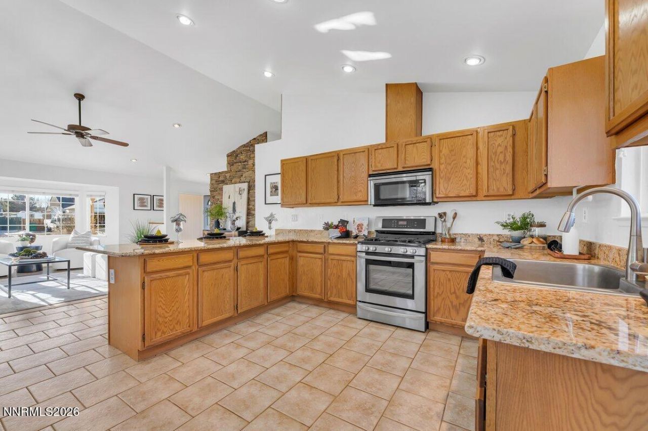 260 Veronica Avenue, Sparks, NV 89436 Photo