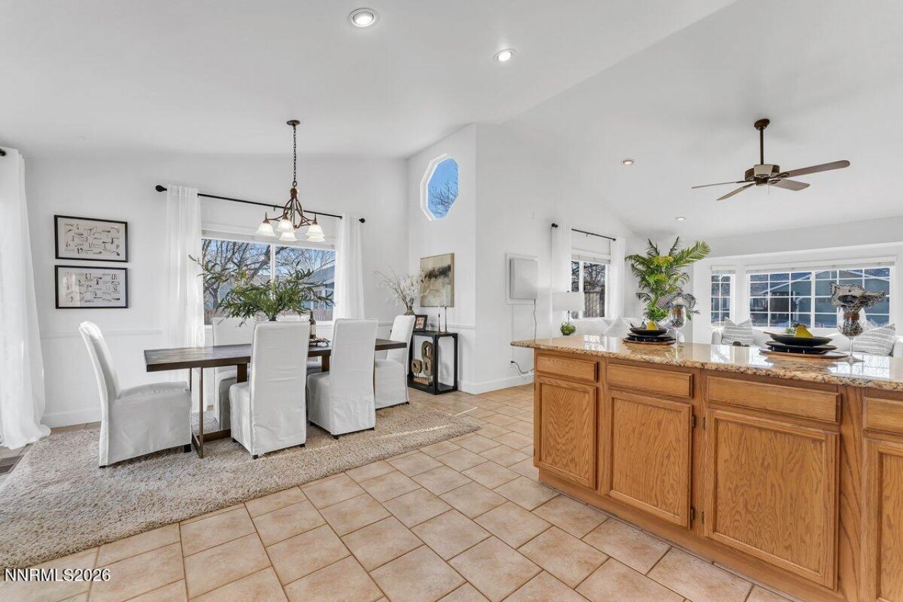 260 Veronica Avenue, Sparks, NV 89436 Photo