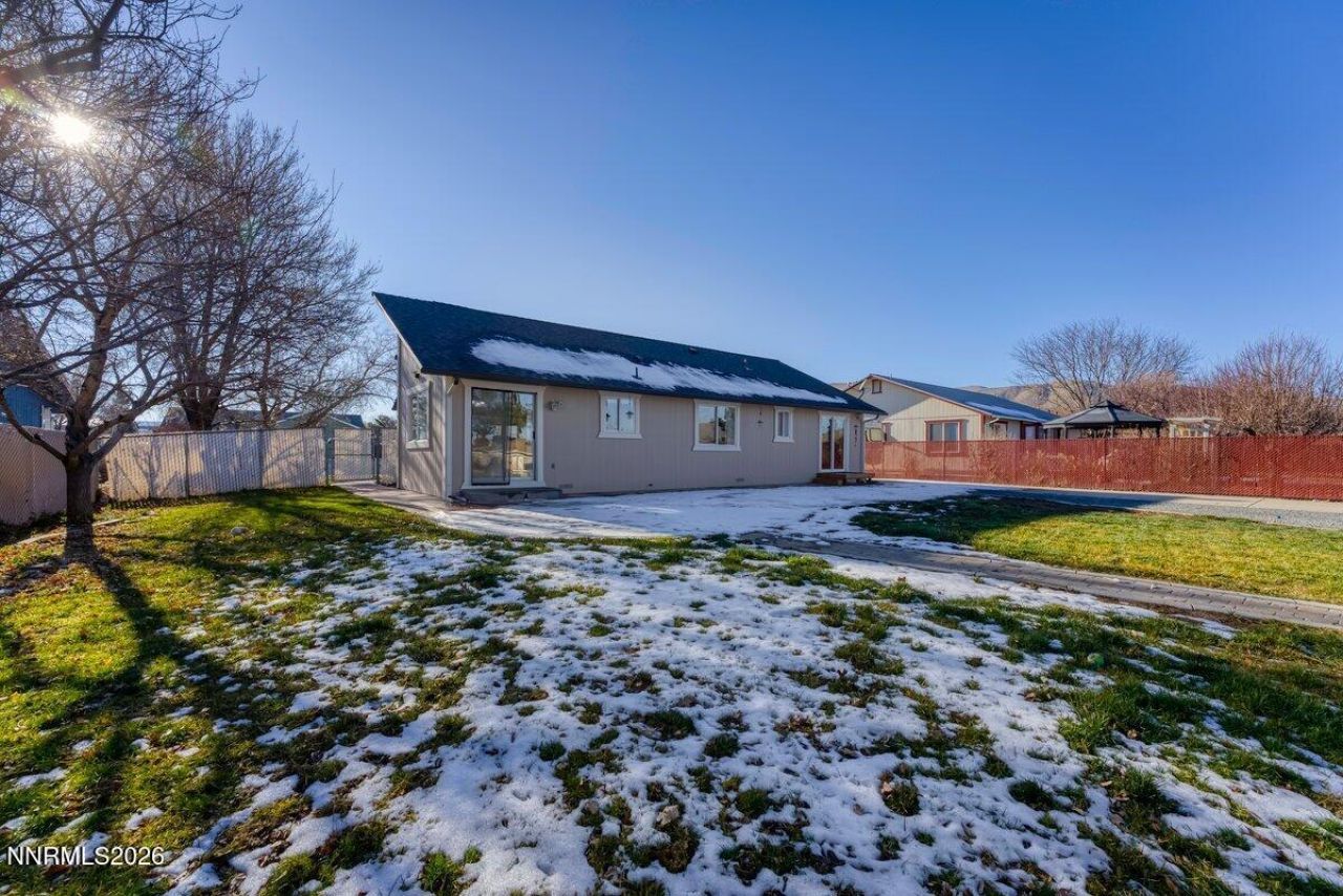 260 Veronica Avenue, Sparks, NV 89436 Photo