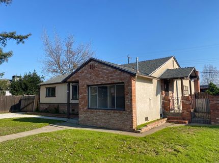 5769 Ortega St, Sacramento, CA 95824 Photo