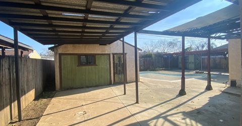 5769 Ortega St, Sacramento, CA 95824 Photo