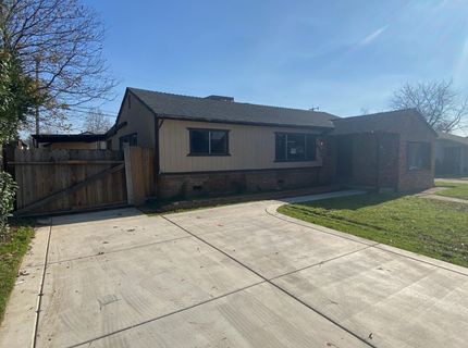 5769 Ortega St, Sacramento, CA 95824 Photo