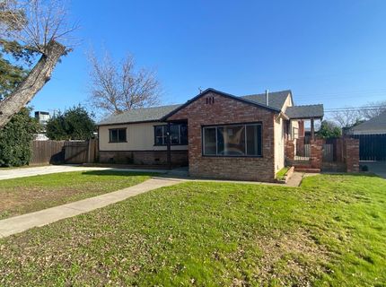 5769 Ortega St, Sacramento, CA 95824 Photo