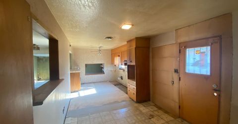 5769 Ortega St, Sacramento, CA 95824 Photo