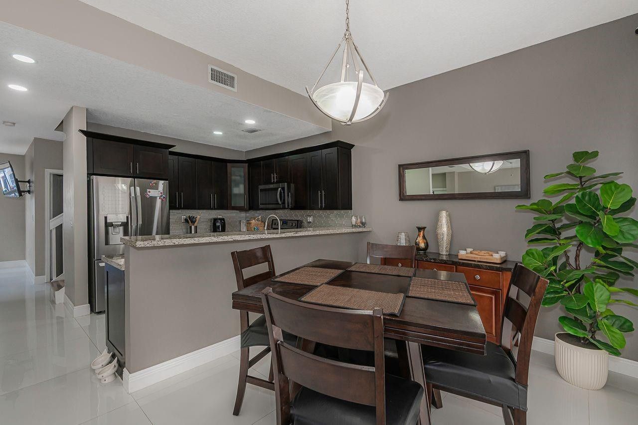 14251 NW 83rd Avenue, Hialeah, FL 33016 Photo