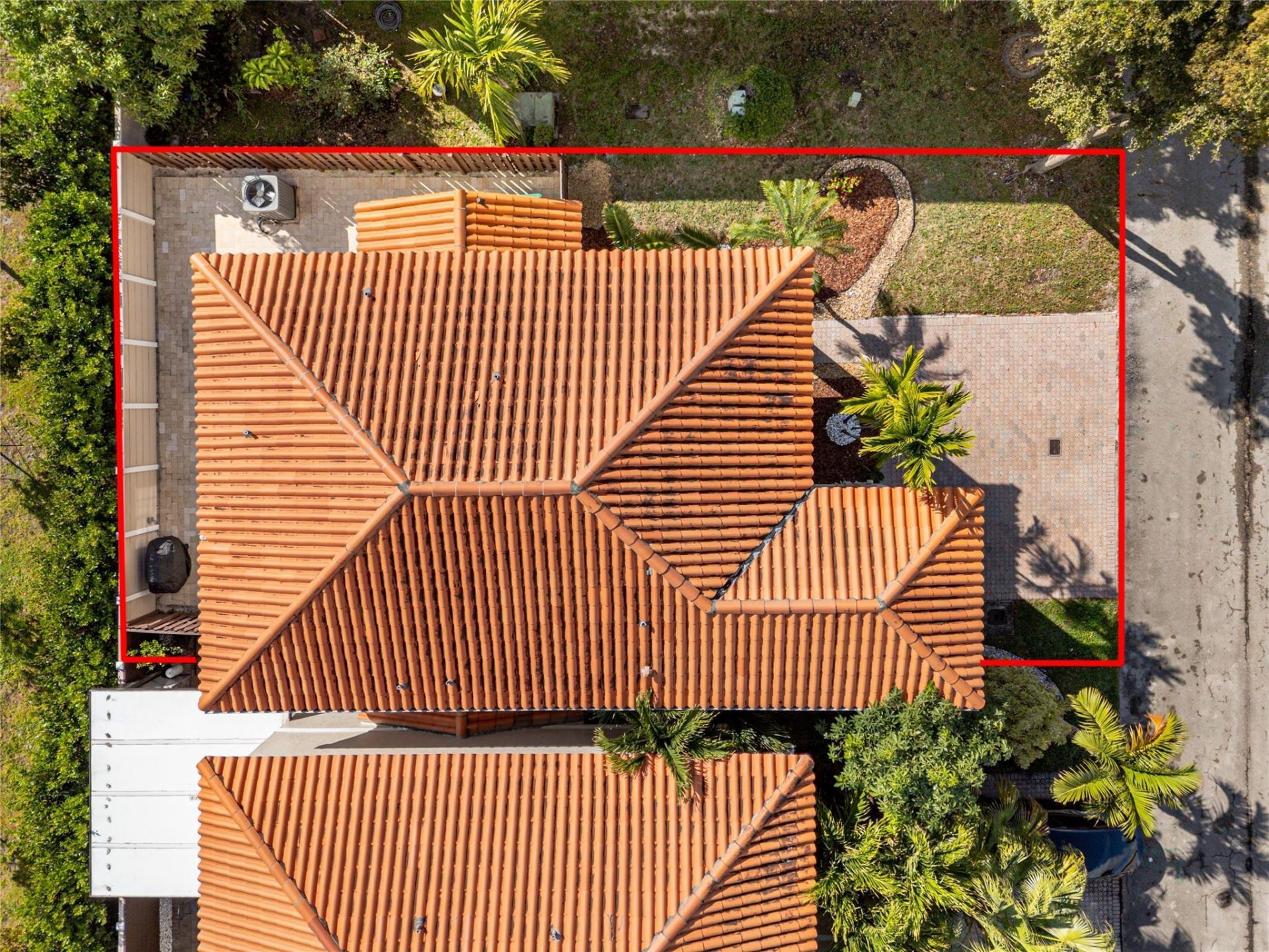 14251 NW 83rd Avenue, Hialeah, FL 33016 Photo