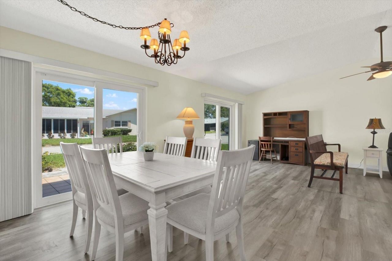 3146 37th Lane S, Unit A, Saint Petersburg, FL 33711 Photo