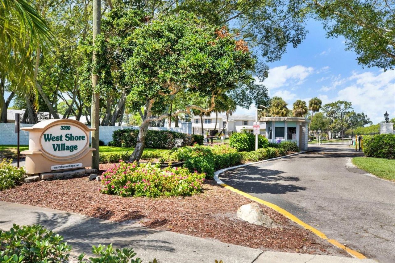 3146 37th Lane S, Unit A, Saint Petersburg, FL 33711 Photo