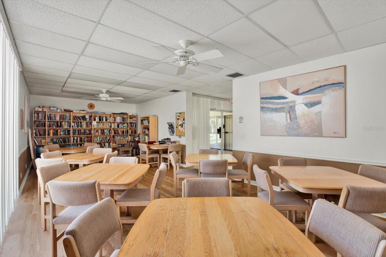3146 37th Lane S, Unit A, Saint Petersburg, FL 33711 Photo