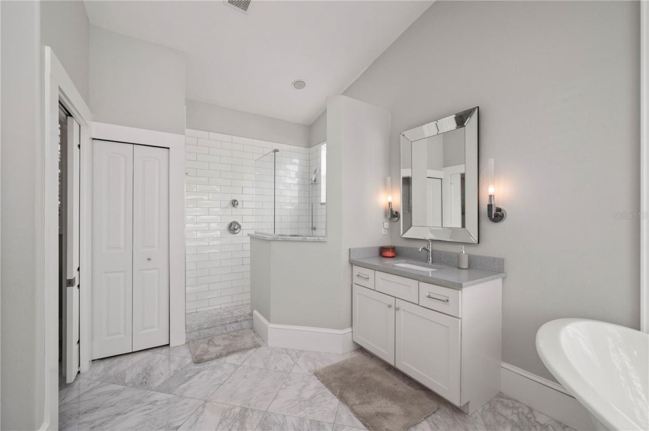 359 Gill Street, Punta Gorda, FL 33950 Photo