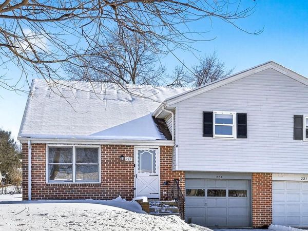 223 COLONIAL DRIVE, AKRON, PA 17501