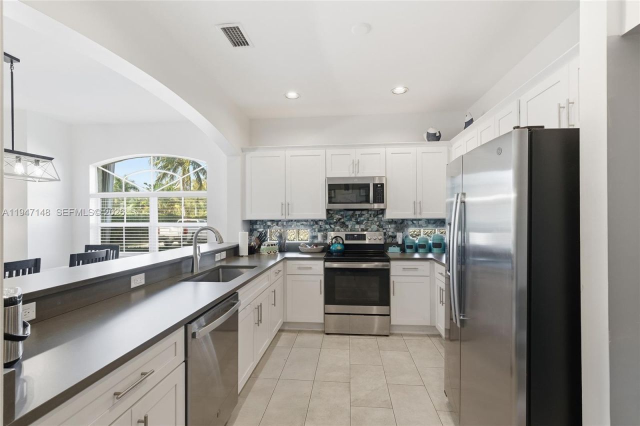 603 Southstar Dr, Unit 1002, Fort Pierce, FL 34949 Photo