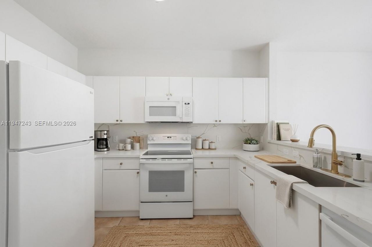 3914 SW 157th Ave, Unit 227, Miramar, FL 33027 Photo